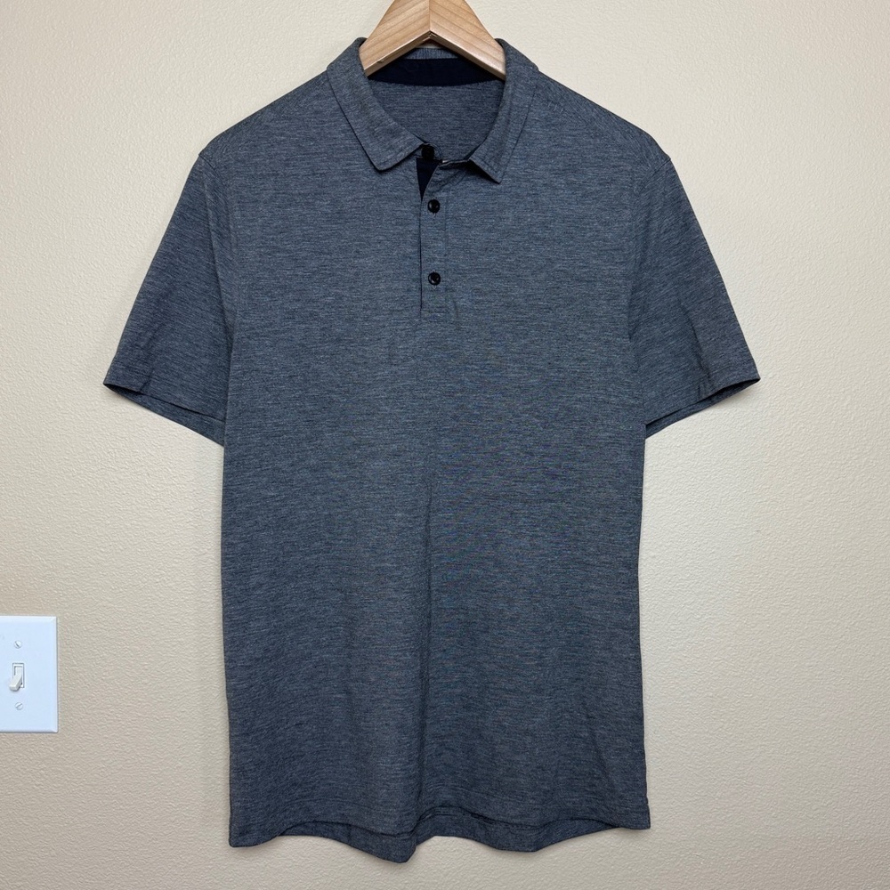 Lululemon men’s short sleeve polo shirt